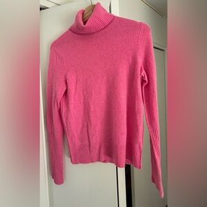 Aqua cashmere turtleneck sweater size S in bubblegum pink